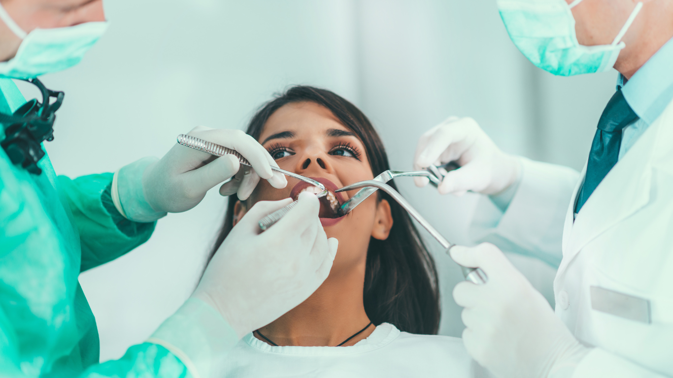 Cosmetic dentistry service in Thiruvalla&kakkanad
